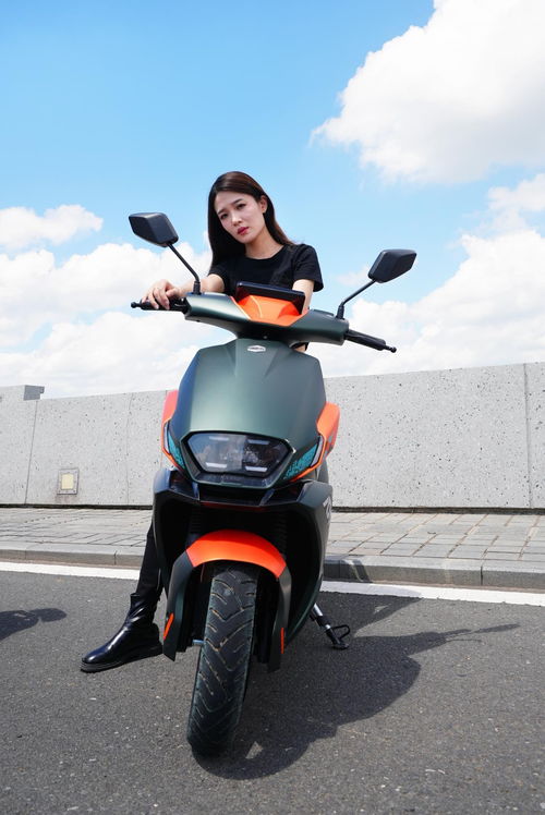 小刀電動(dòng)車(chē)青鋒俠 科幻機(jī)甲風(fēng)與澎湃動(dòng)力的完美結(jié)合